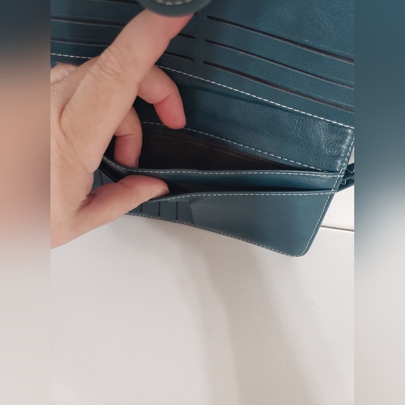Teal wallet - Picture 4 of 12